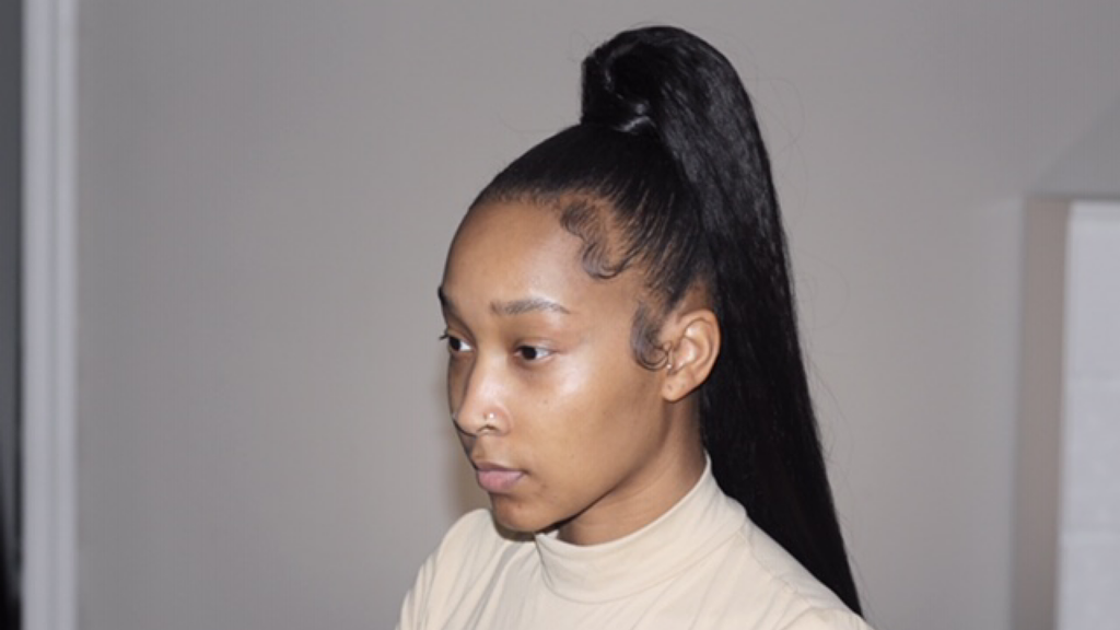 FAB Instant Ponytail - Drawstring Ponytail - Go From Bad Hair Day To Sophisticated Easily