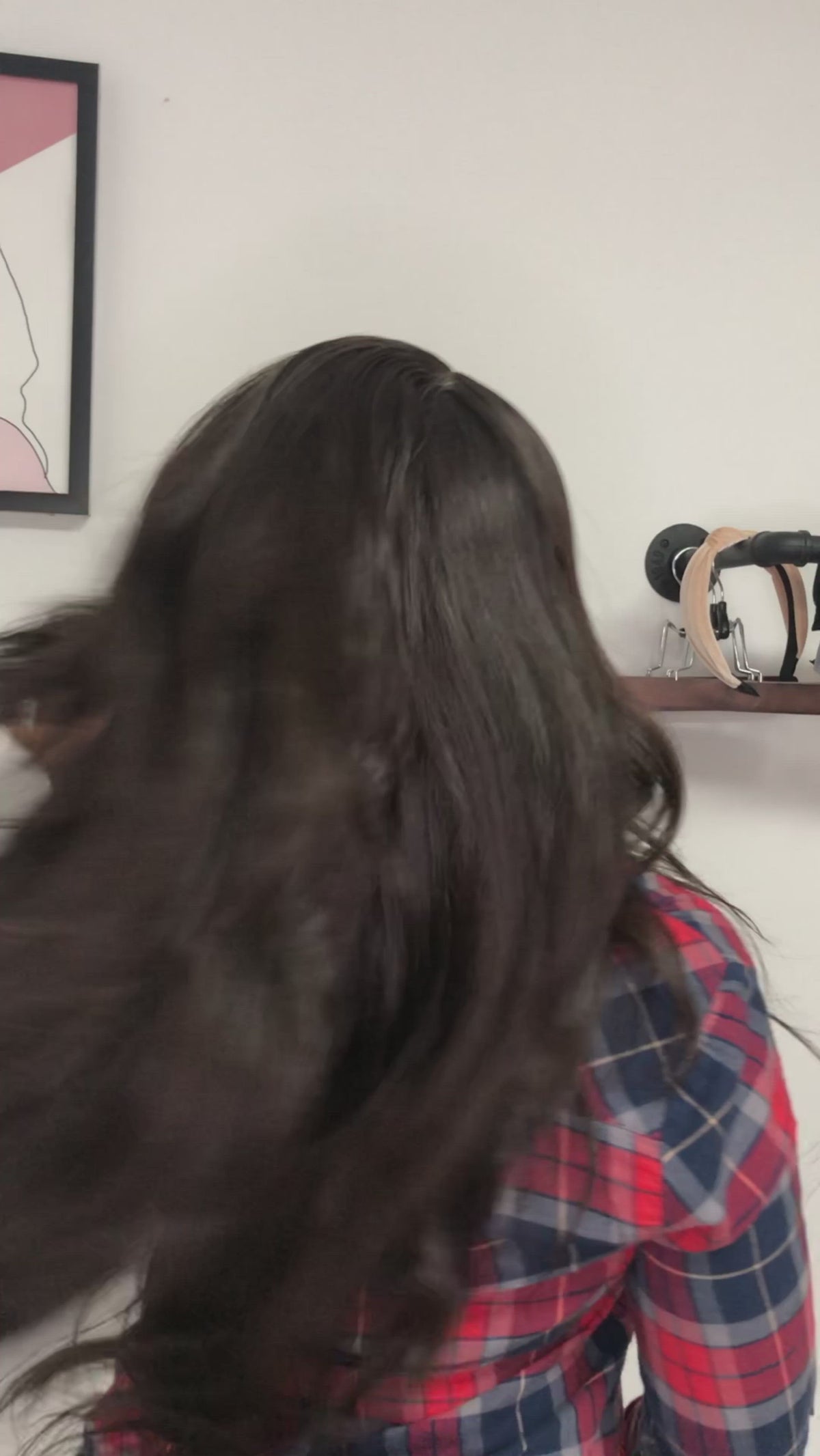 Video of a full Monroe body wave install from the Signature Set, showing movement and volume